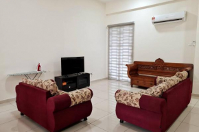 3Storey House 13Pax Family Suite